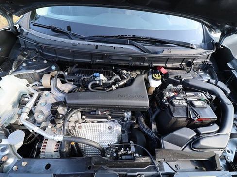 Used 2020 Nissan Rogue S image 30