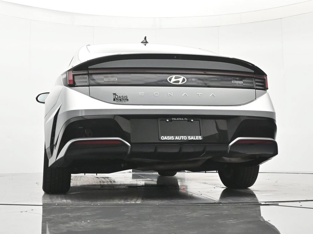 Used 2025 Hyundai Sonata SEL FWD image 42