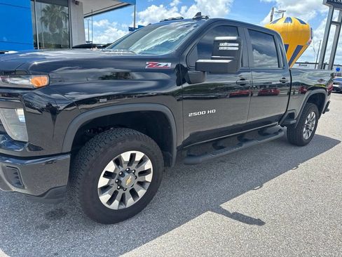 Used 2025 Chevrolet Silverado 2500 Custom w/ Custom Value Package AWD/4WD image 1
