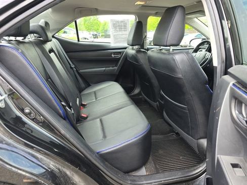Used 2018 Toyota Corolla XSE FWD image 10