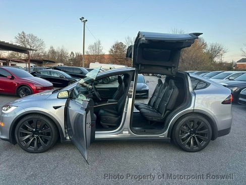 Used 2025 Tesla Model X AWD/4WD image 22