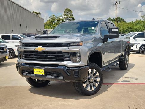 Certified 2025 Chevrolet Silverado 2500 Custom w/ Custom Value Package AWD/4WD image 1