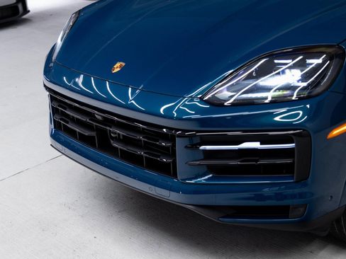 Certified 2026 Porsche Cayenne image 31