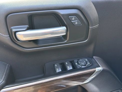 Used 2020 Chevrolet Silverado 1500 LT w/ All-Star Edition AWD/4WD image 14