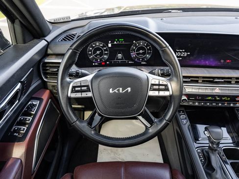 Used 2024 Kia Telluride SX FWD image 25