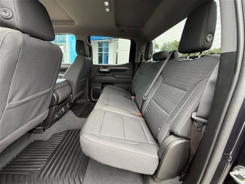 Certified 2022 Chevrolet Silverado 1500 RST image 25