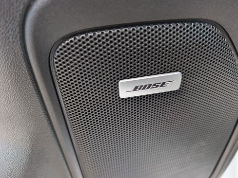 Used 2019 GMC Sierra 1500 SLT w/ SLT Premium Package image 19