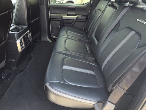 Used 2018 Ford F150 Platinum w/ Equipment Group 701A Luxury RWD image 19