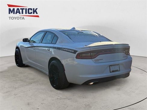 Used 2015 Dodge Charger SXT w/ Rallye Group image 5