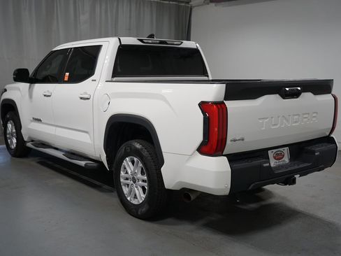 Used 2023 Toyota Tundra SR5 w/ SR5 Premium Package AWD/4WD image 6
