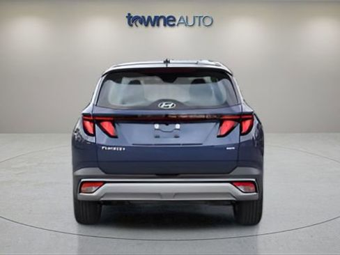 Used 2026 Hyundai Tucson SE image 5