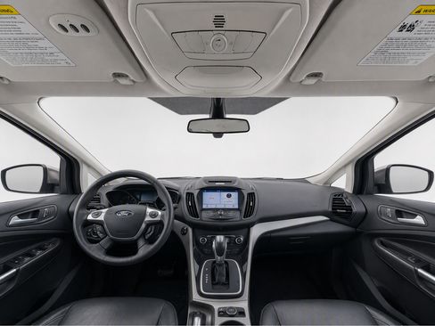 Used 2016 Ford C-MAX Energi SEL FWD image 12