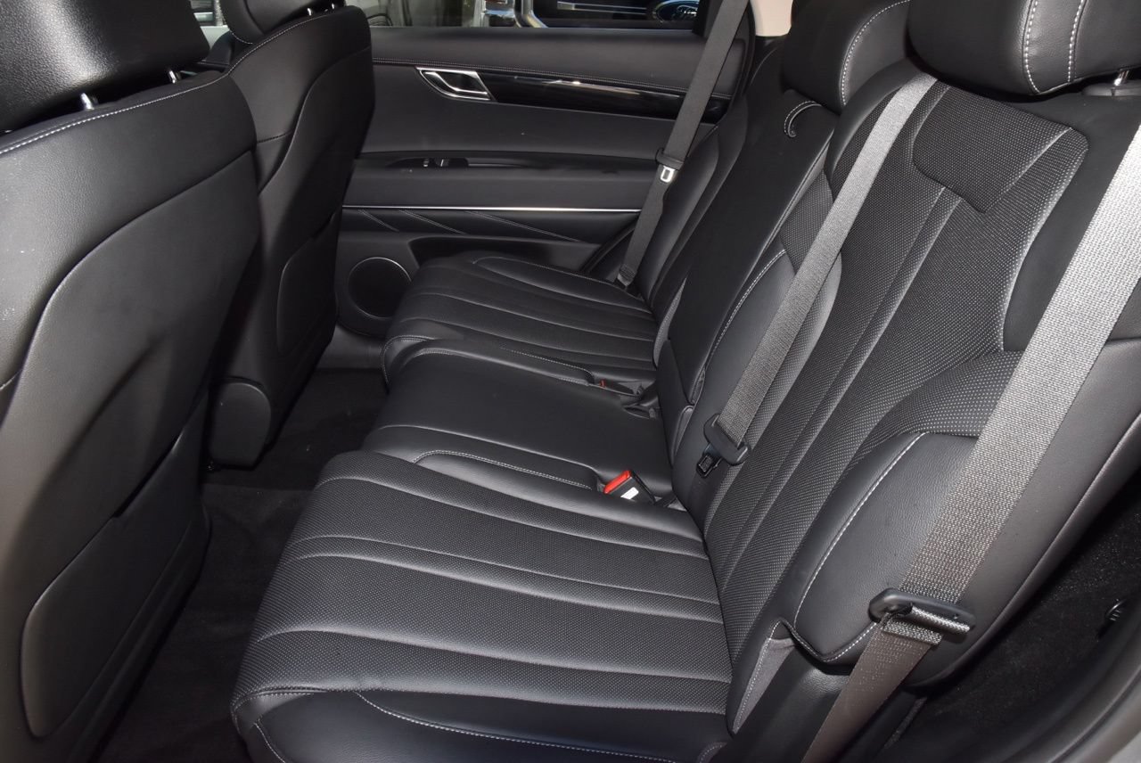 Used 2026 Genesis GV80 2.5T AWD/4WD image 14
