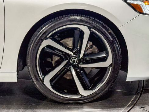 Used 2021 Honda Accord Sport Special Edition image 9