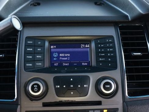 Used 2017 Ford Taurus Police Interceptor image 37