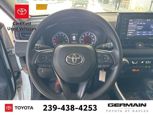 Used 2022 Toyota RAV4 LE w/ Carpet Mat Package (TMS) image 18