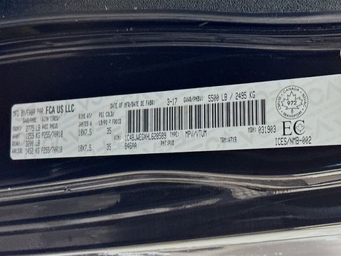 Used 2017 Jeep Wrangler Unlimited Sahara w/ Dual Top Group image 37