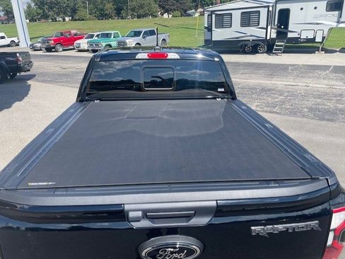 Used 2025 Ford Ranger Raptor image 5