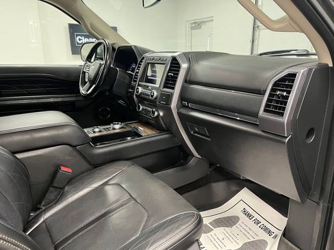 Used 2018 Ford Expedition Max Platinum AWD/4WD image 59