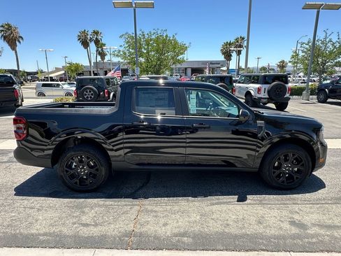 New 2026 Ford Maverick Lariat w/ Black Appearance Package AWD/4WD image 9
