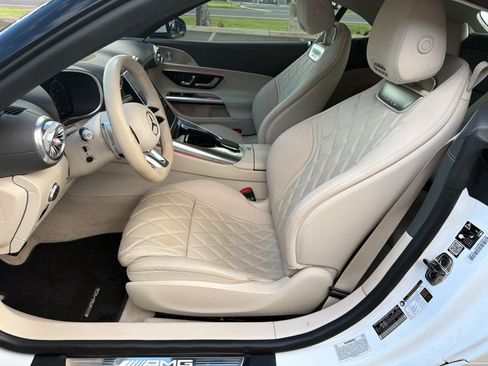Used 2022 Mercedes-Benz SL 55 AMG 4MATIC image 8