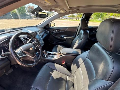 Used 2020 Chevrolet Malibu Premier image 8