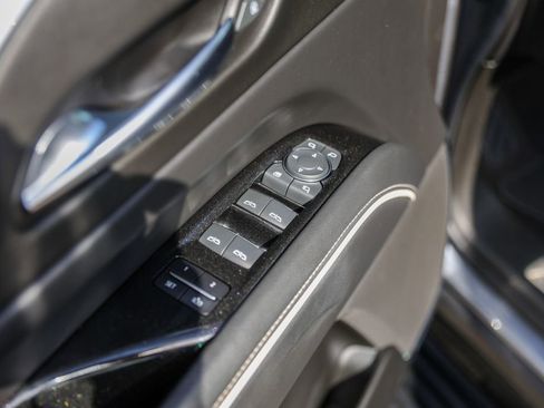 Certified 2022 Cadillac Escalade Sport w/ Touring Package image 23