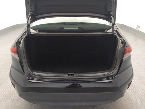 Used 2023 Toyota Corolla LE FWD image 29