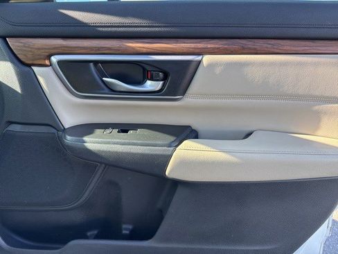 Used 2018 Honda CR-V EX-L image 17