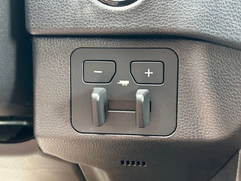 New 2026 Toyota Tundra SR5 AWD/4WD image 28