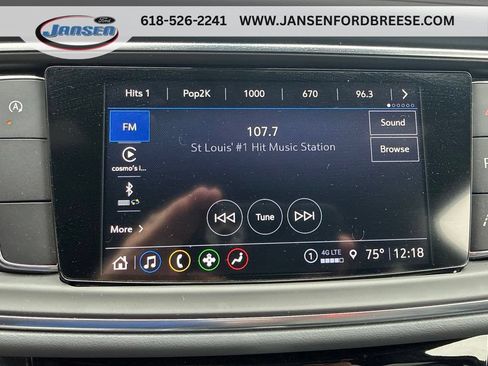 Used 2023 Buick Enclave Essence w/ Experience Buick Package FWD image 16