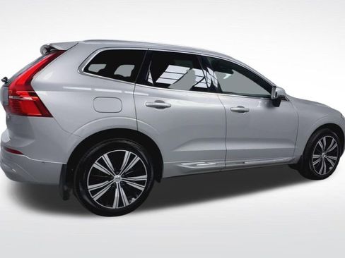 Used 2023 Volvo XC60 B5 Plus AWD/4WD image 8