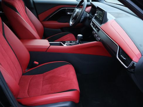 Used 2025 Acura ADX A-Spec image 12