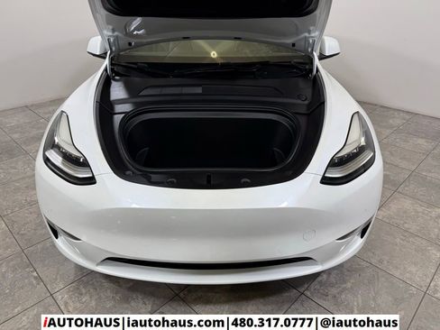 Used 2020 Tesla Model Y Long Range AWD/4WD image 8