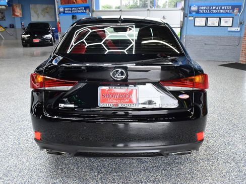 Used 2018 Lexus IS 350 AWD image 6
