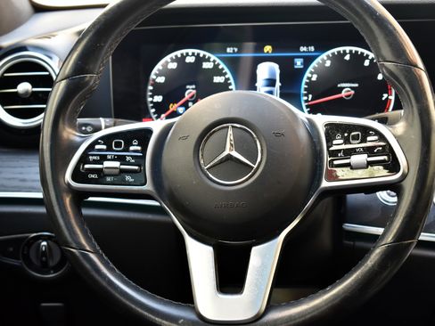 Used 2020 Mercedes-Benz E 350 Sedan w/ Parking Assistance Package image 27