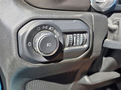 Used 2019 Jeep Wrangler Unlimited Rubicon image 29