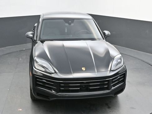 New 2026 Porsche Cayenne image 37
