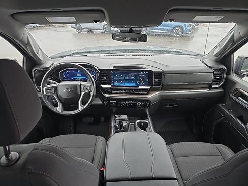 Used 2023 Chevrolet Silverado 1500 RST image 12