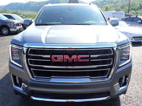 Used 2022 GMC Yukon SLT w/ SLT Premium Package AWD/4WD image 12