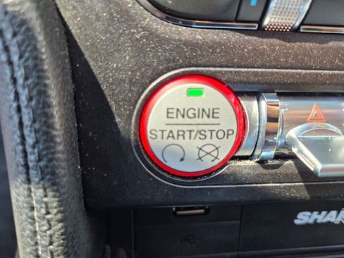 Used 2016 Ford Mustang Premium image 26