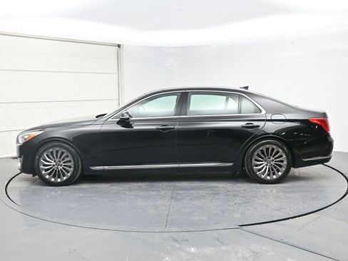 Used 2017 Genesis G90 3.3T Premium image 21