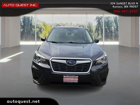 Used 2019 Subaru Forester Premium AWD/4WD image 2