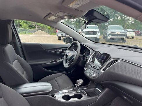 Used 2023 Chevrolet Malibu LT w/ Driver Confidence Package FWD image 35