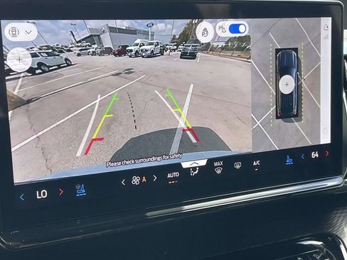 Used 2025 Ford Expedition Max Platinum w/ Stealth Appearance Package image 27