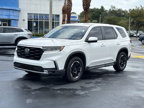 Certified 2025 Honda Pilot EX-L image 12