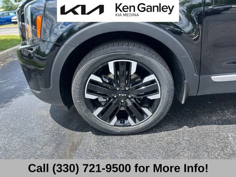 Certified 2024 Kia Telluride SX w/ Towing Package AWD/4WD image 17