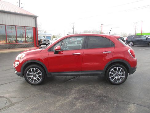 Used 2016 FIAT 500X Trekking Plus image 2