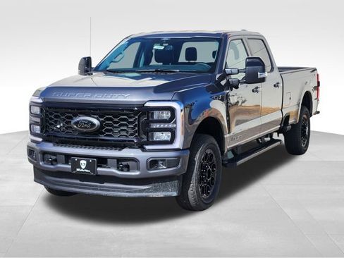 New 2026 Ford F350 Lariat w/ Black Appearance Package AWD/4WD image 3