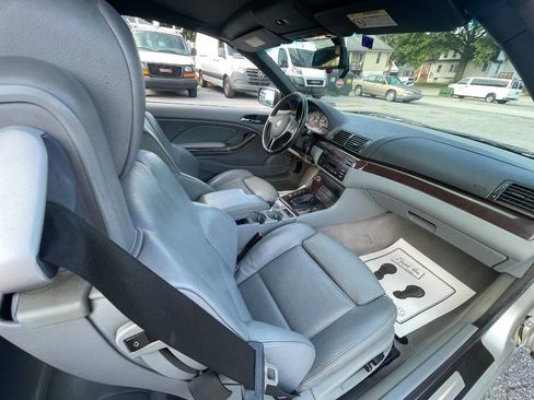 Used 2003 BMW 325Ci Convertible image 28